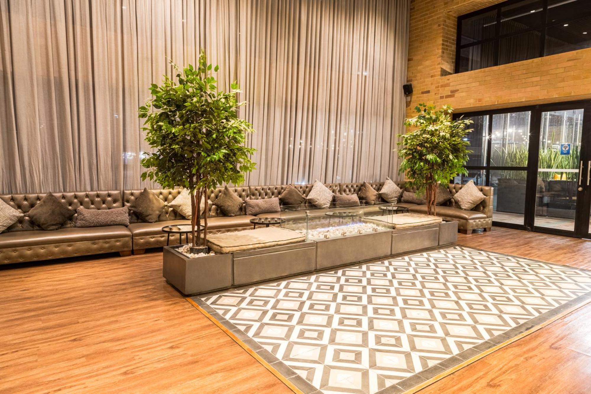 Ghl Hotel Bogota Occidente Buitenkant foto
